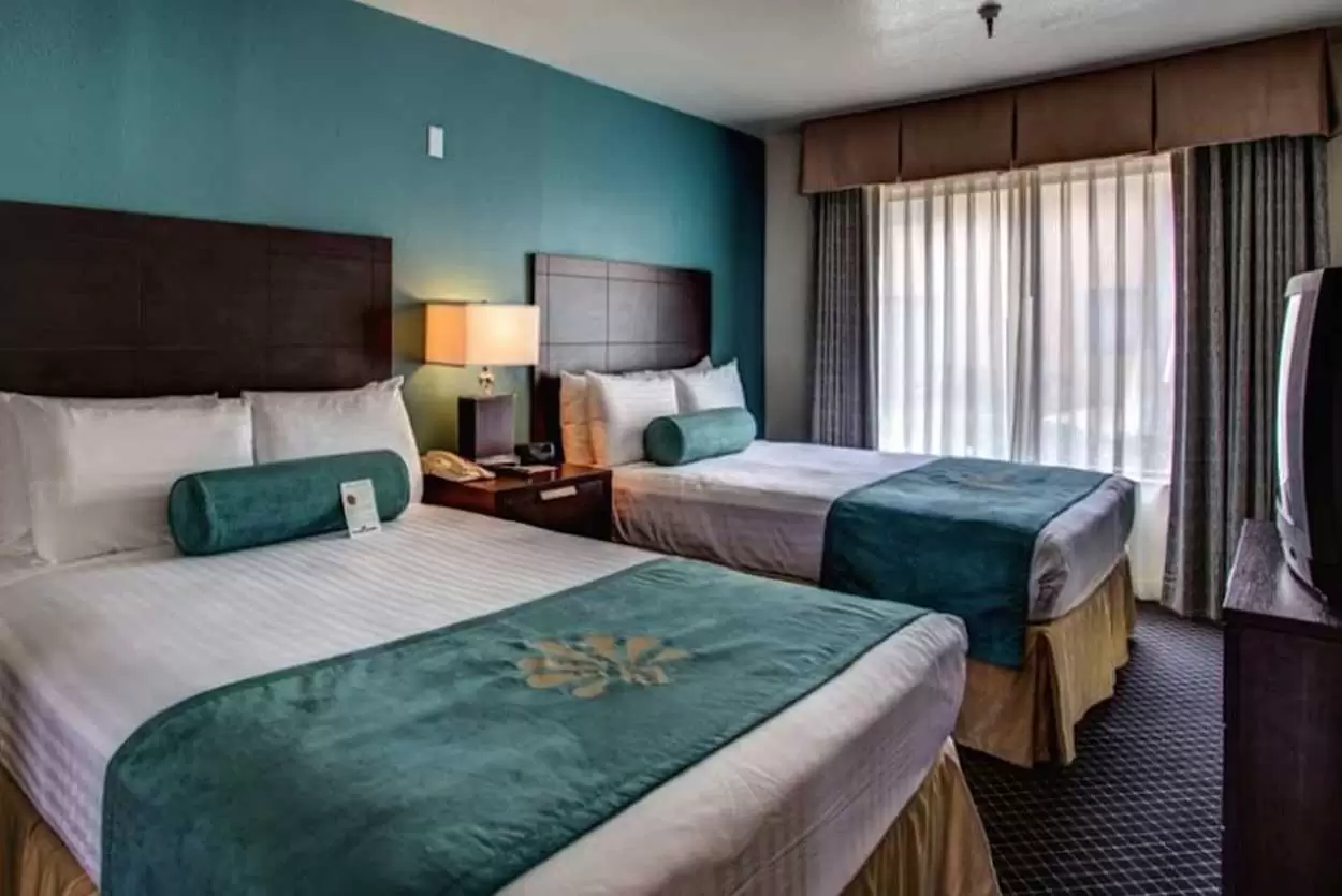 Alexis All Suite Resort, 375 E. Harmon Las Vegas, Nevada 89169